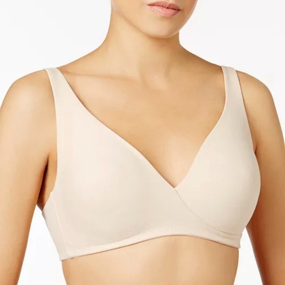 Wacoal Other - NWT Wacoal
How Perfect Full-Figure Wireless Bra 852389 34D